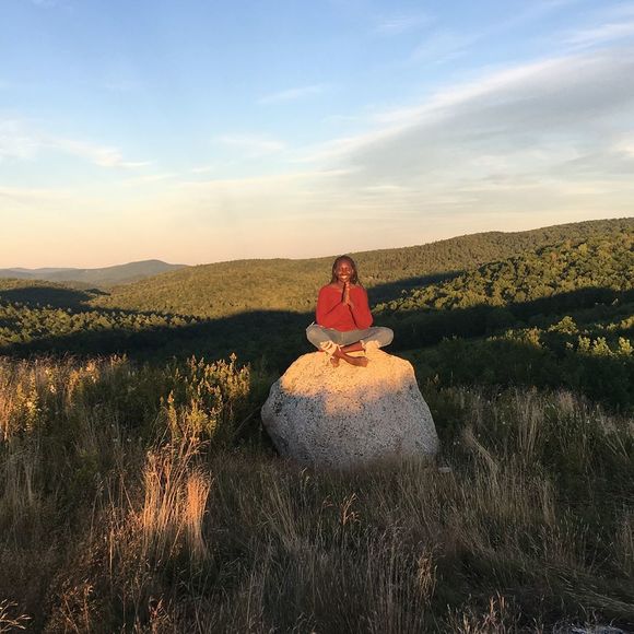 Meet your Posher, Ayak - Picture 1 of 1